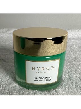BYROE Kale Hydrating Gel Moisturizer Green Gold